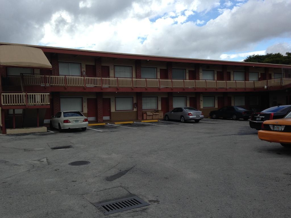 Palacio Inn Motel Miami Springs Zewnętrze zdjęcie