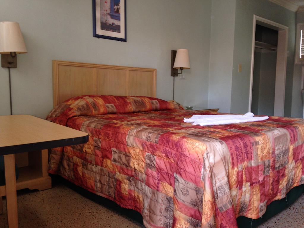 Palacio Inn Motel Miami Springs Zewnętrze zdjęcie