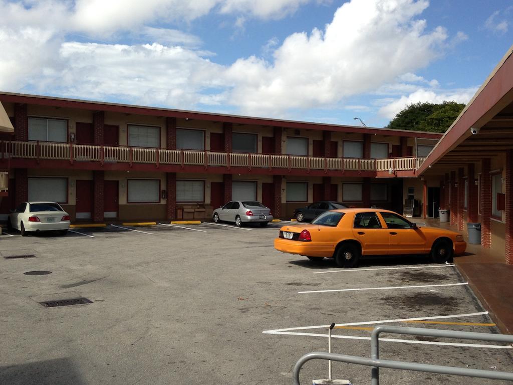 Palacio Inn Motel Miami Springs Zewnętrze zdjęcie